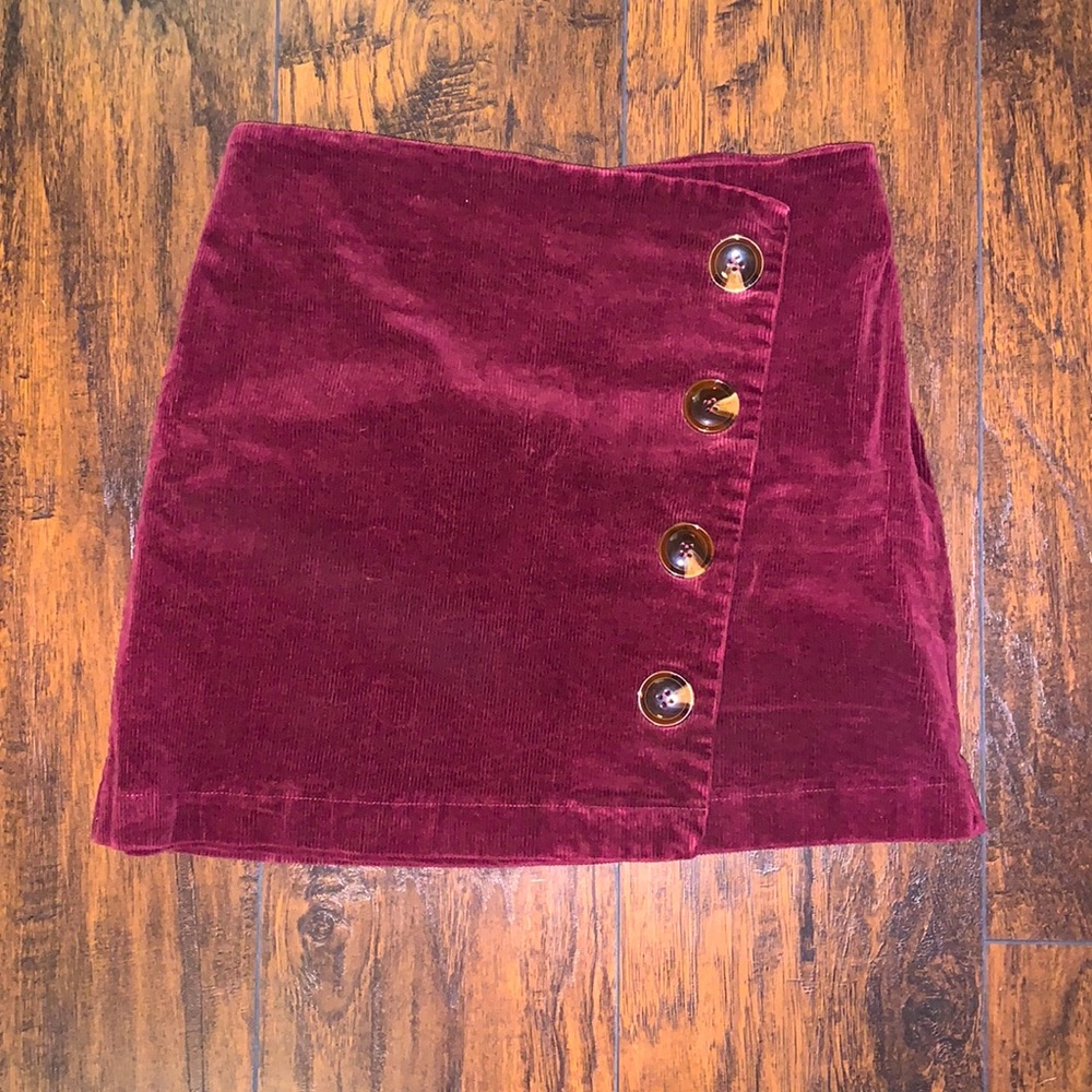 Maroon mini skirt